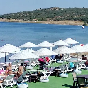 Hotel Cunda Beyaz Balina Ayvalı